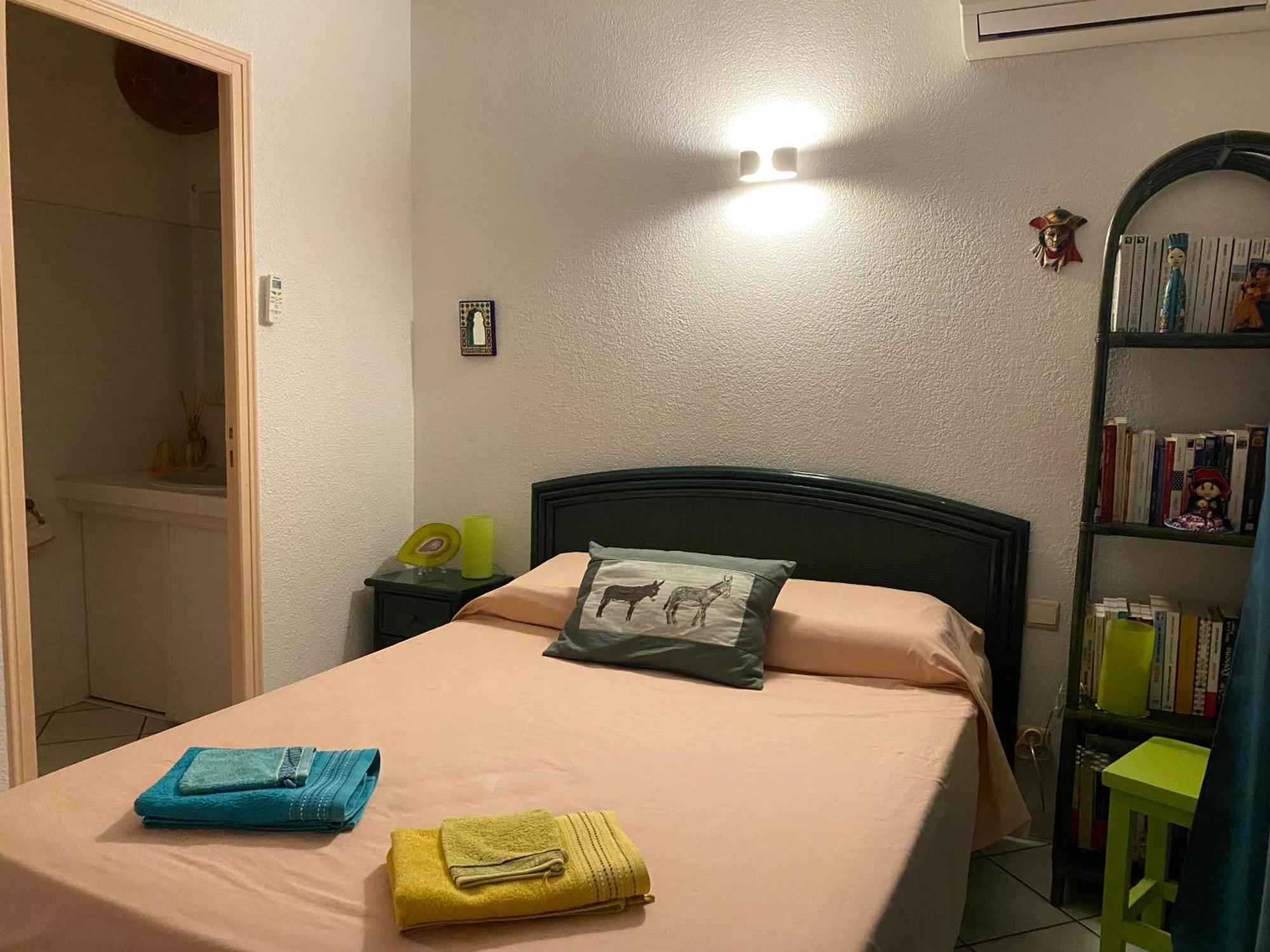 Chambres Table D'Hotes Carpe Diem Villeneuve-la-Riviere Exterior photo